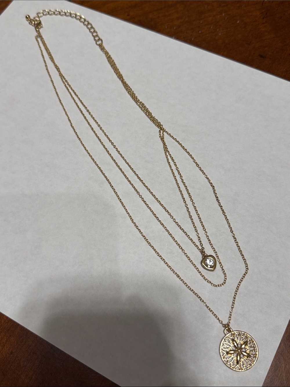 Gold Plated Layered Filigree Medallion Pendant Necklace Set from Anthropologie🔥🔥 - Picture 5 of 16